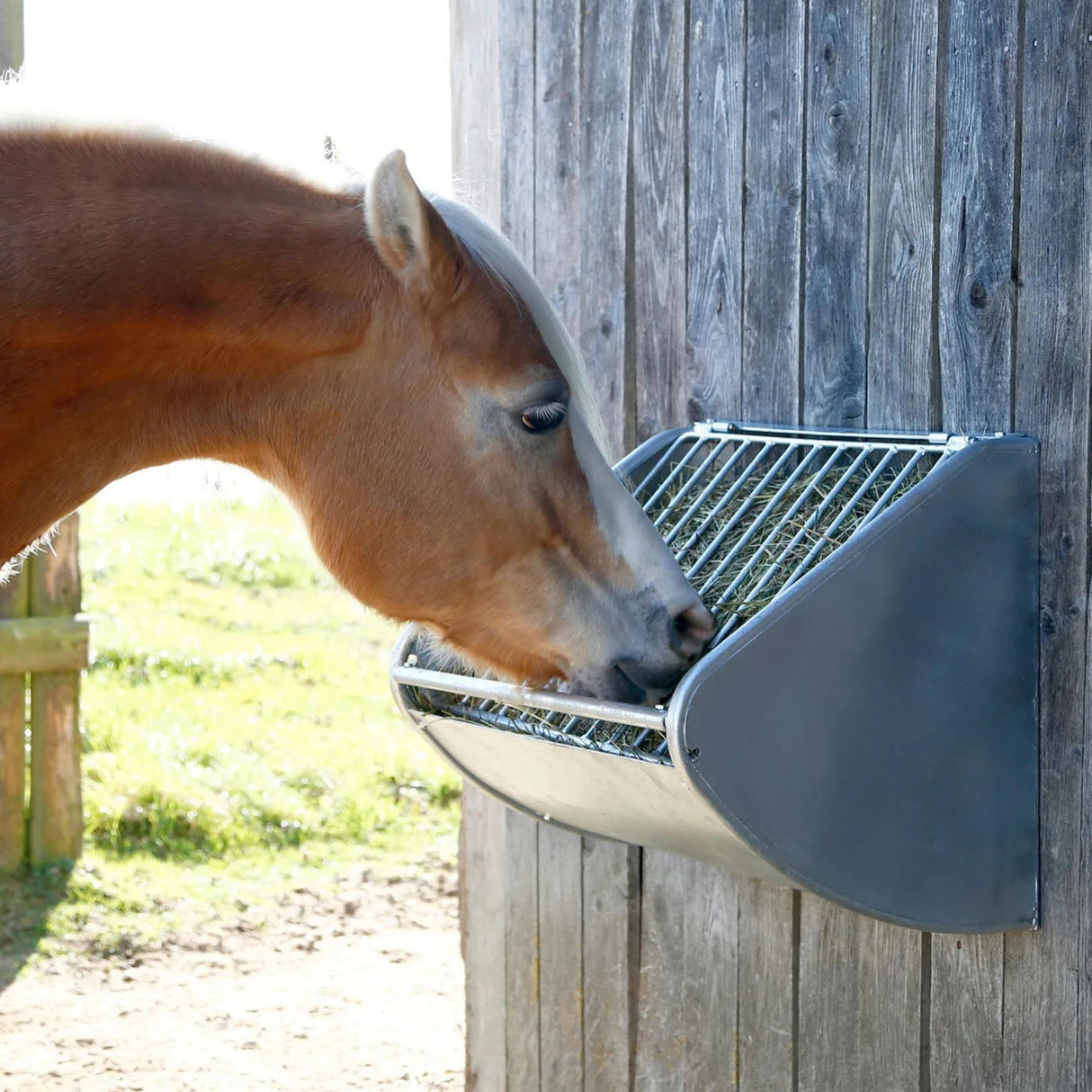Heinäkaukalo Feed Storage Rack