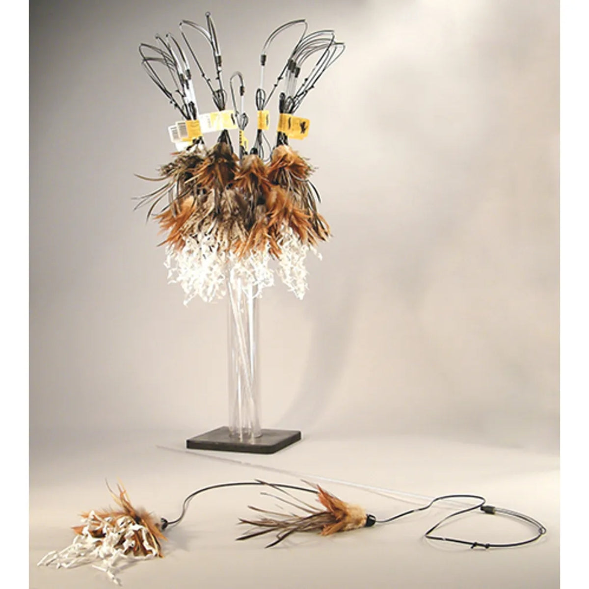 Huiskulelu Crunchy Feather 80cm