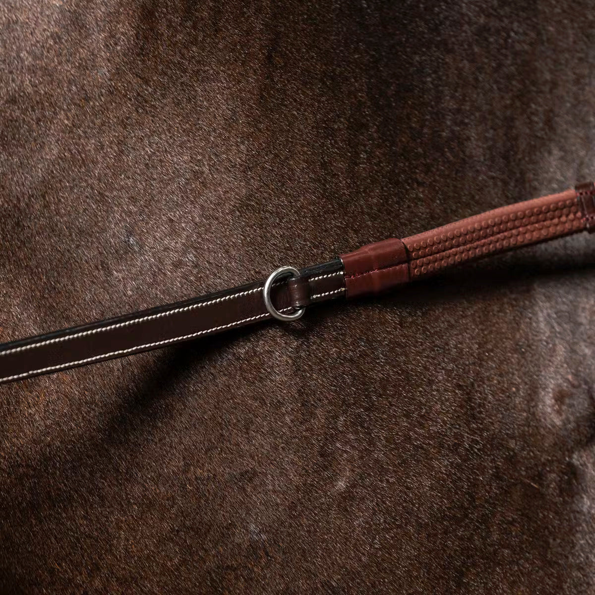 Reins Howlett Rubber 1/2" with D-ring + 7 Leather Loops Working Collection